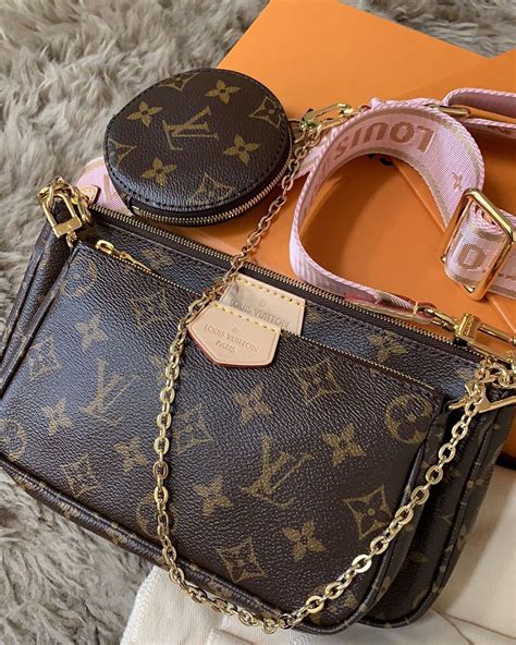 louis vuitton pochette accessories bag